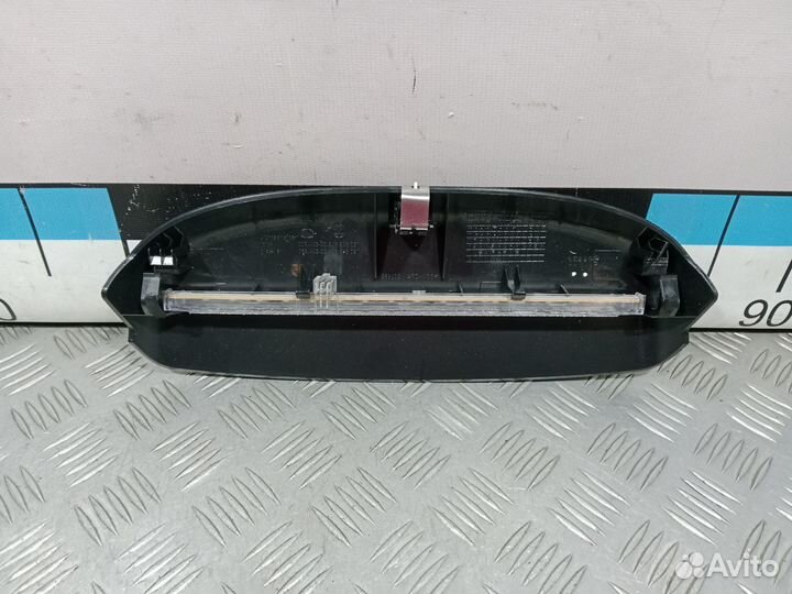 Б/У Фонарь задний стоп сигнал Skoda