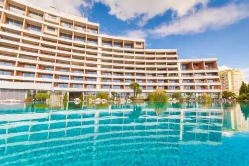 3-к. квартира, 94 м², 4/10 эт.