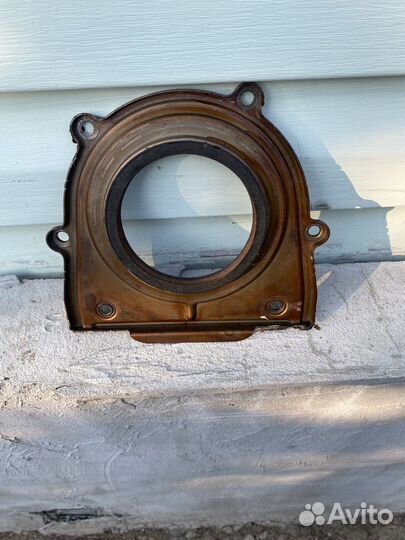 Крышка коленвала ford focus 2 2.0 2006