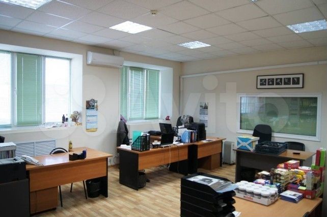 Офис 127.7 м2 в админ.здании