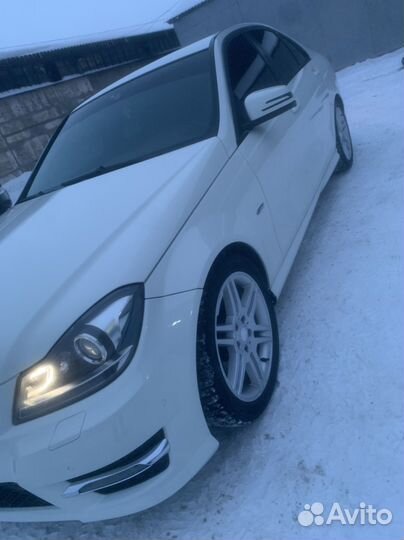 Mercedes-Benz C-класс 1.6 AT, 2011, 190 000 км