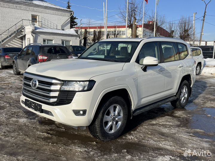 Toyota Land Cruiser 3.5 AT, 2022, 100 км