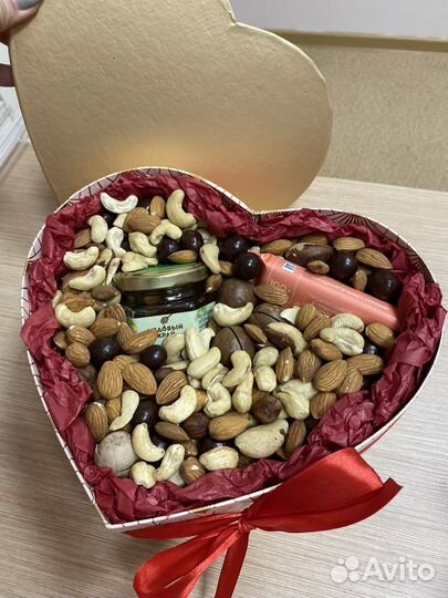 Букет набор с орехами и сухофруктами