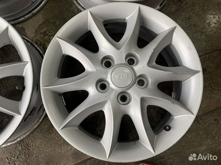 Диски R16 Киа оригинал 5/114,3 et 51 Dia 67,1
