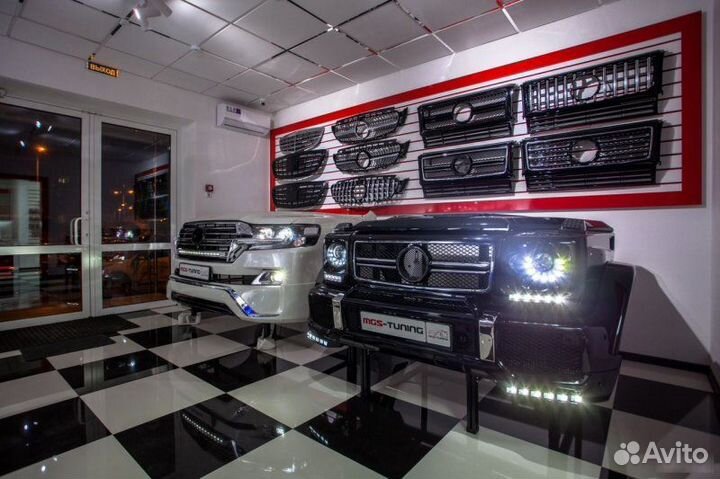 Решетка Mercedes G-class GT + стеклянный знак