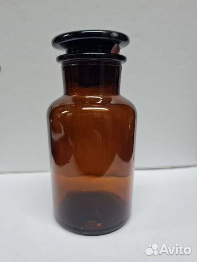 Бутылка с широким горлом