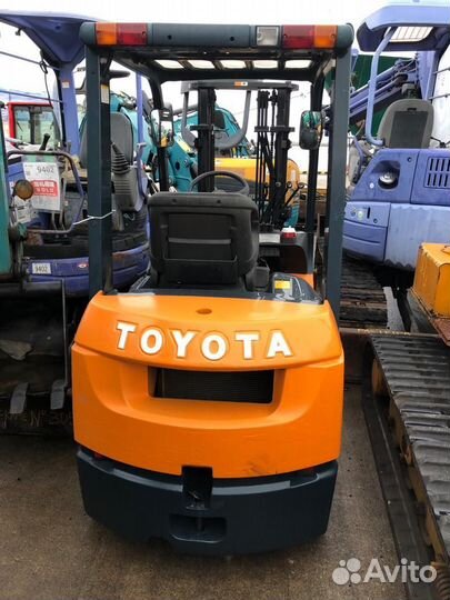 Вилочный погрузчик Toyota 02-7FG30, 2005