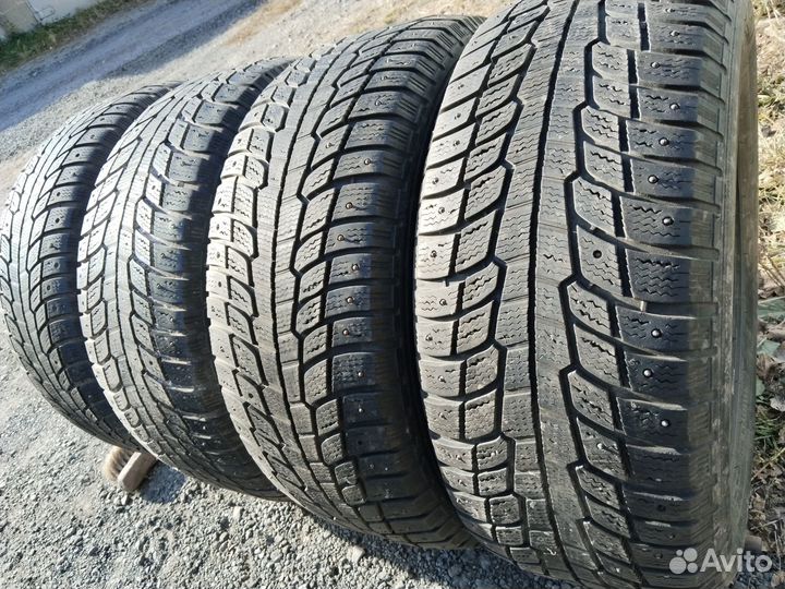 Michelin X-Ice 255/55 R18