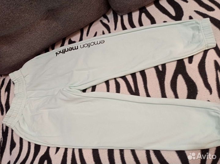 Блузки, юбка, штаны