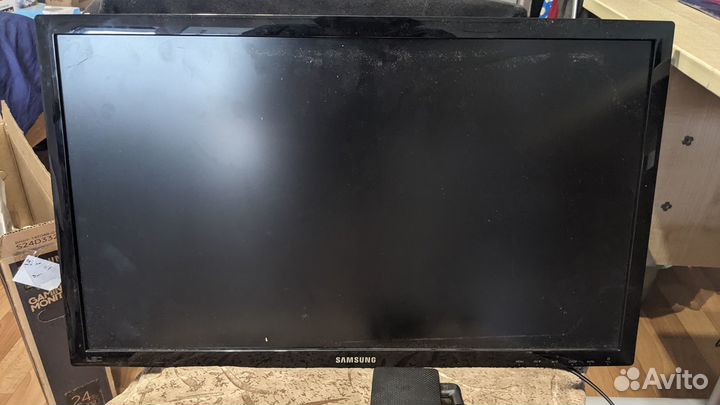 Продам монитор