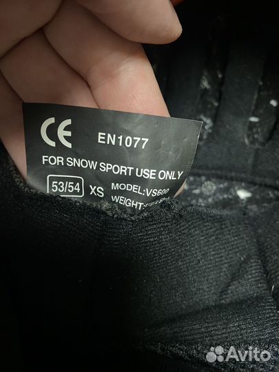 Горнолыжный шлем