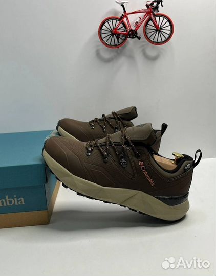 Кроссовки Columbia легкие