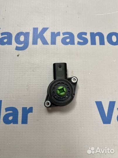 Потенциометр Audi A4 B8 A5 Q3 Q5 Tiguan 1.8T 2.0T