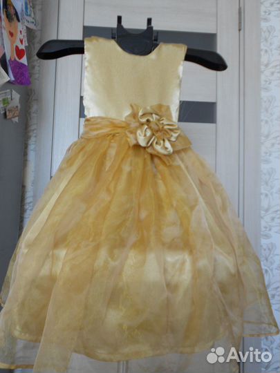 Продам платье