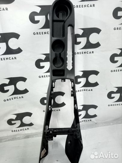 Центральная консоль Kia Rio, X-line / 84611H0000WK