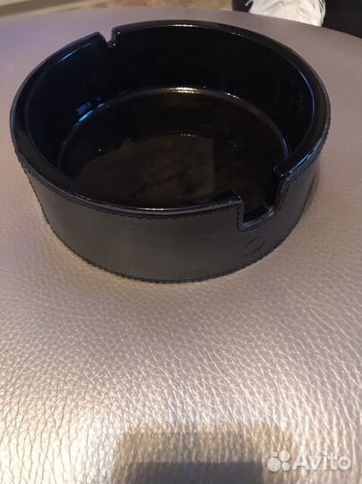 Пепельница для сигар и сигарет из кожи