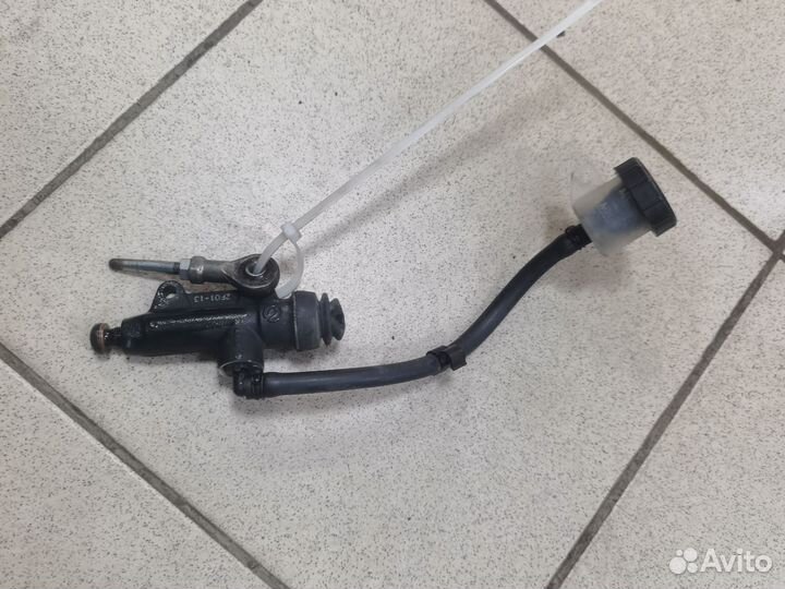 Цилиндр заднего тормоза KTM duke 690