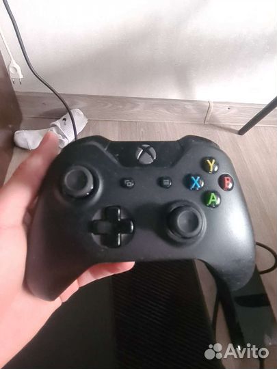 Xbox One 1tb + Kinect