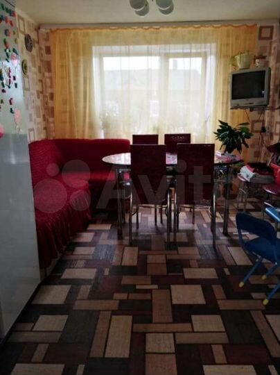 3-к. квартира, 80 м², 2/5 эт.