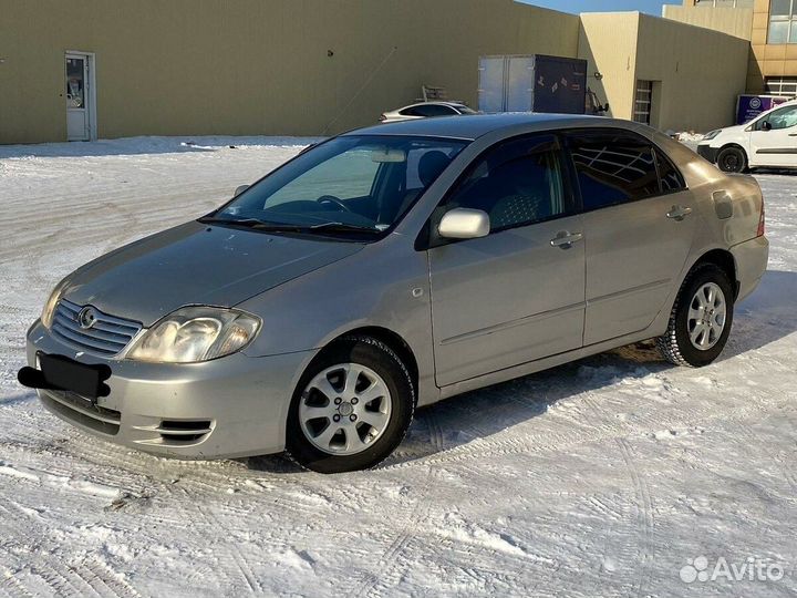 Toyota Corolla 1.5 AT, 2003, битый, 138 545 км