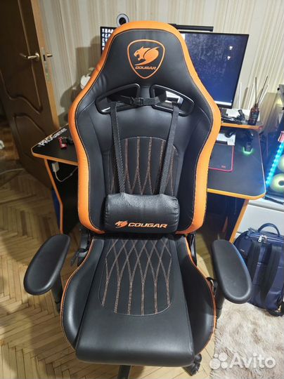 Геймерское кресло Cougar Explore Black
