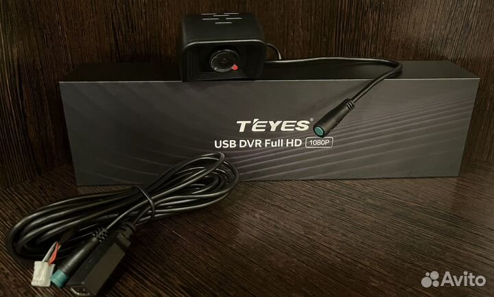 Видеорегистратор Teyes X5