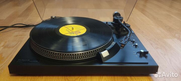 Виниловый проигрыватель Technics SL-2000