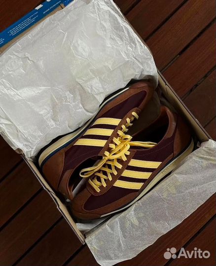 Adidas sl72 og brown