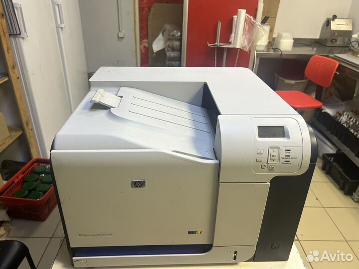 Принтер цветной hp laserjet cp3525n