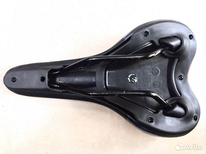 Велосипедное седло