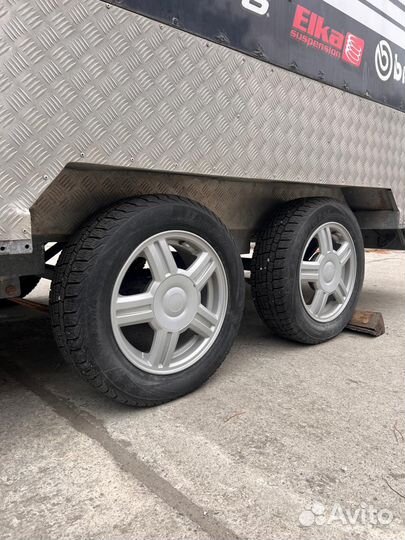 Легковой прицеп