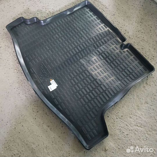Коврик в багажник Ford Focus 2 седан рестайл