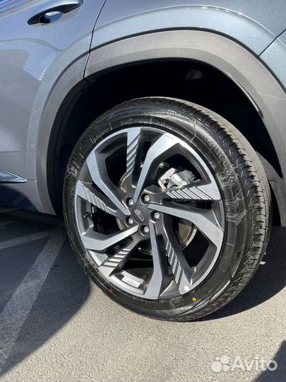 Geely Monjaro 2.0 AT, 2023, 10 км