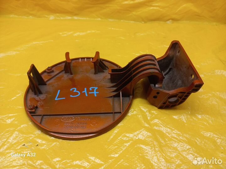 Лючок бензобака kia sportage 3 695103w000