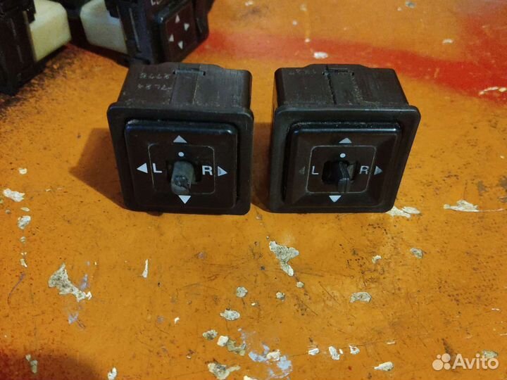 Блок регулировки зеркал mitsubishi