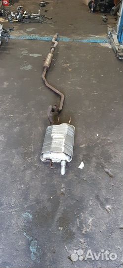 Глушитель на Hyundai Elantra XD Хундай элантра