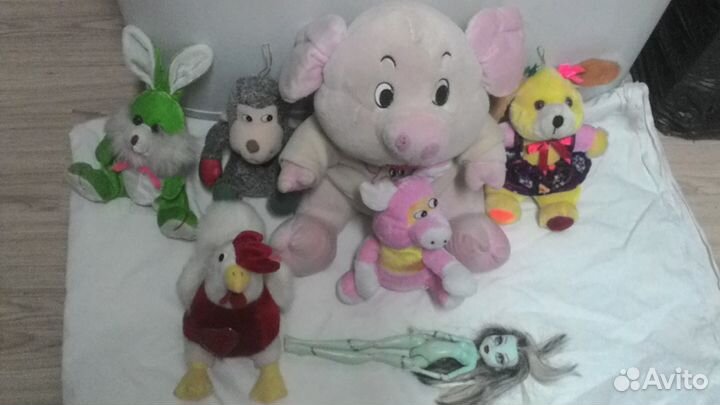 Машинки,звери,куклы,автотрек Китай