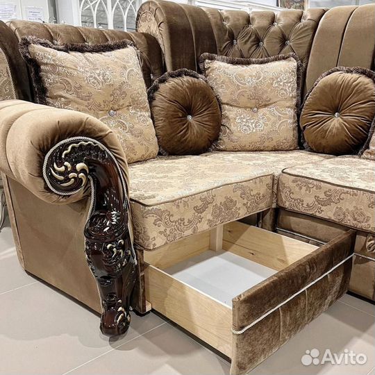 Диван в комплекте Динара