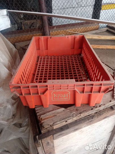 Ящики пластиковые
