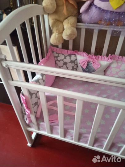 Детская кроватка