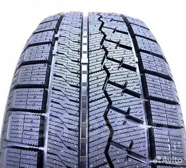 Sailun Ice Blazer Arctic EVO 275/45 R20