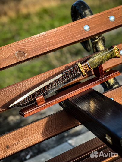 Нож авторской работы