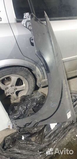 Крыло переднее Subaru legacy