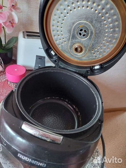 Мультиварка redmond RMC-M 90