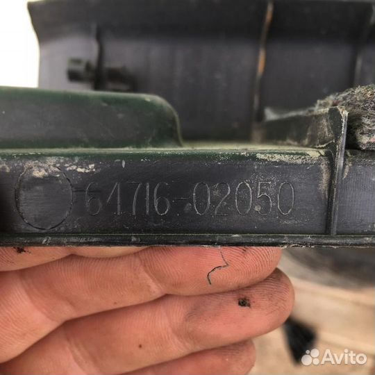 Обшивка багажника Тойота Королла Е120