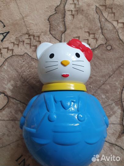 Неваляшка большая