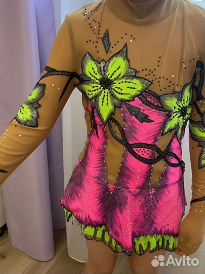 Купальник для художественной гимнастики