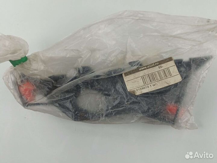 Кронштейн переднего бампера Opel Corsa D