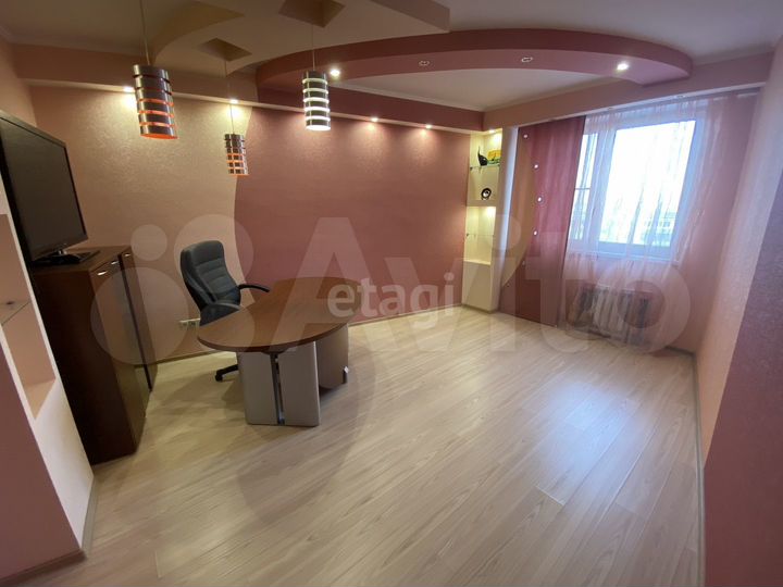 3-к. квартира, 112 м², 9/16 эт.