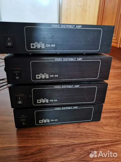 Усилитель-распределитель видеосигналов Oscar OS-04